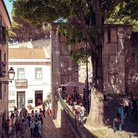 Casas Do Bairro Conqvistador * ליסבון