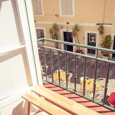 Апартаменты Casas Do Bairro Conqvistador Лиссабон
